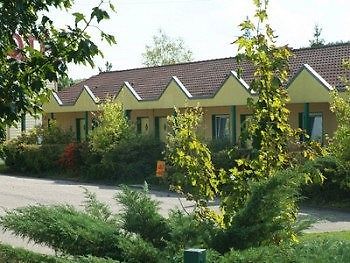 Hotel Restaurant Des Portes De Meuse Нансі Екстер'єр фото